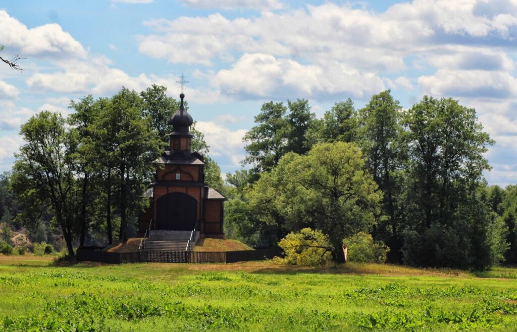 St. Onuphrius Monastery in Jabłeczna: An Orthodox Monastic Center in Poland 3 St. Onuphrius Monastery in Jabłeczna