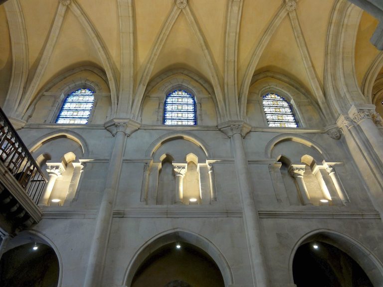 Église Sainte-Marie-Madeleine (Domont): A Roman Catholic Parish Church in France