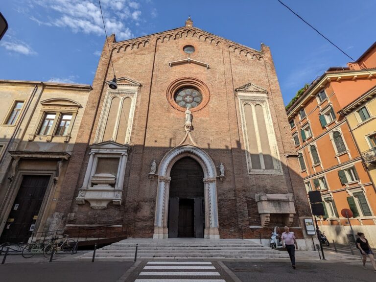 Sant’Eufemia: A Gothic Church and Augustinian Monastery in Verona, Italy