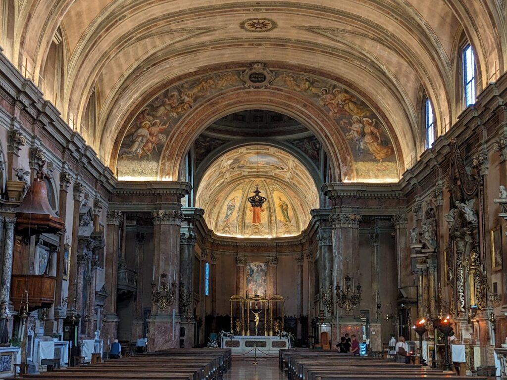 Sant'Eufemia: A Gothic Church and Augustinian Monastery in Verona, Italy 2 Sant'Eufemia