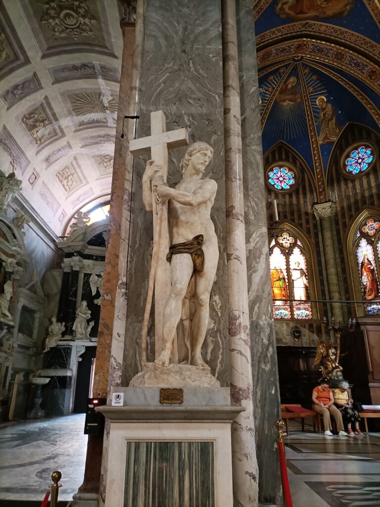 Santa Maria sopra Minerva: A Dominican Gothic Basilica in Rome 4 Santa Maria sopra Minerva