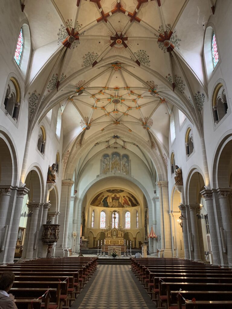 Basilica of St. Castor: Koblenz’s Carolingian Church and Collegiate Foundation 2 Basilica of St. Castor