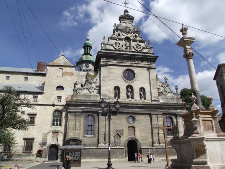 Bernardine Church and Monastery: A Fortified Franciscan Complex in Lviv, Ukraine