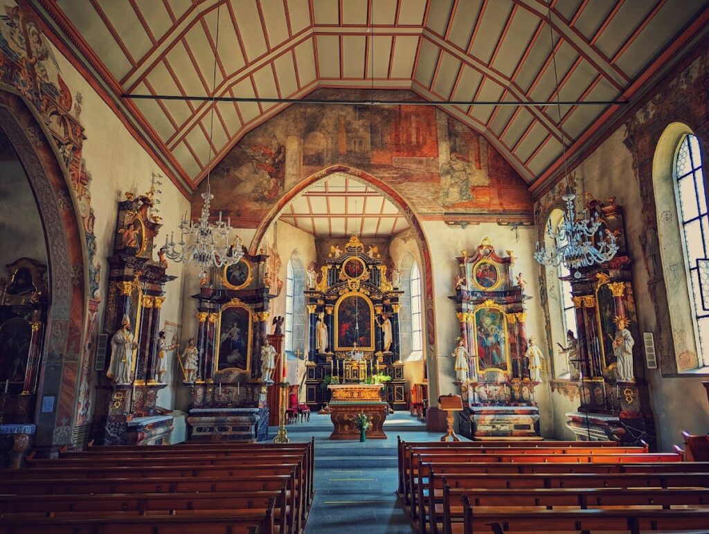 City Church of Bremgarten: A Historic Catholic Parish Church in Switzerland 2 City Church of Bremgarten