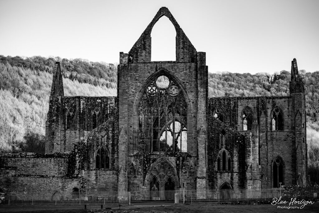 Tintern Abbey: A Cistercian Monastery in Wales 4 Tintern Abbey