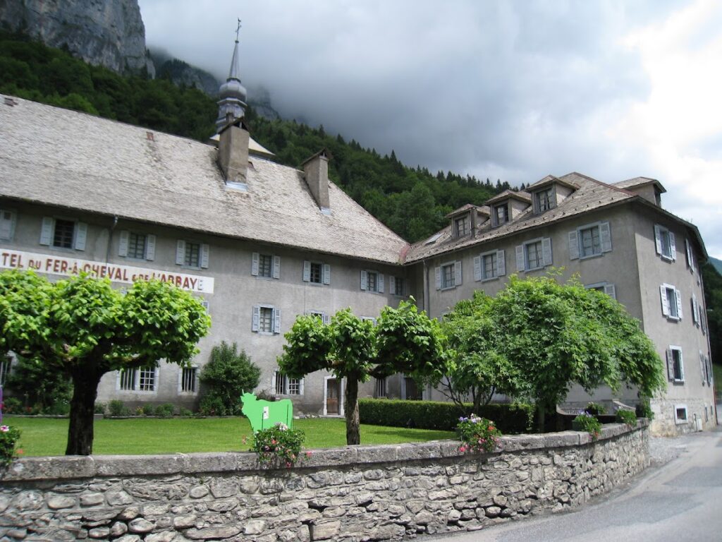 Abbaye de Sixt: An Augustinian Canonical Abbey in France 1 Abbaye de Sixt