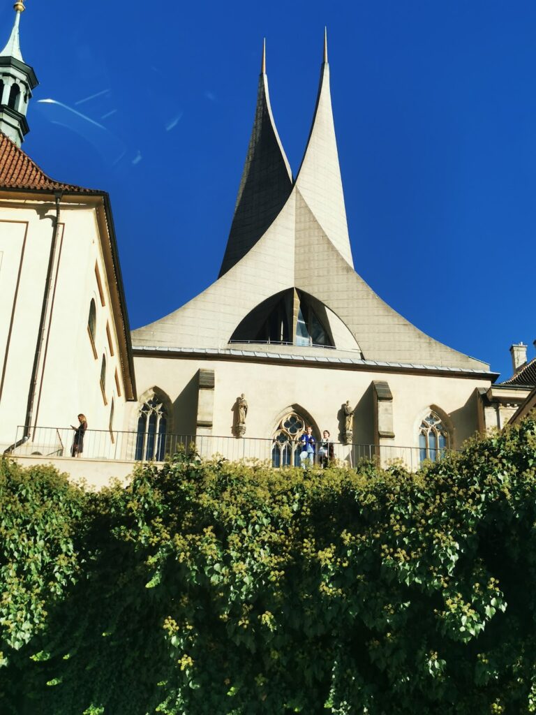 Emmaus Monastery: A Benedictine Abbey of Slavic Tradition in Prague 3 Emmaus Monastery