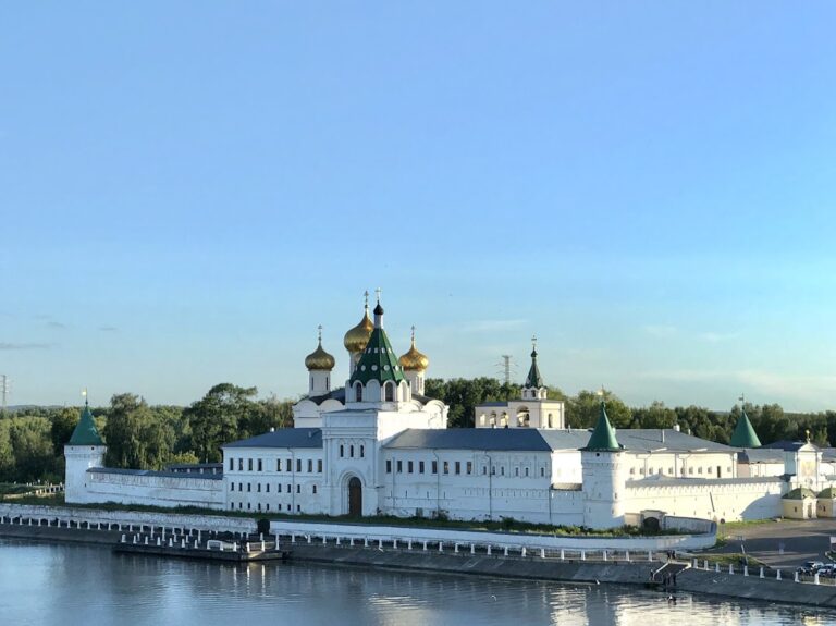 Ipatiev Monastery: A Dynastic Sanctuary in Kostroma, Russia