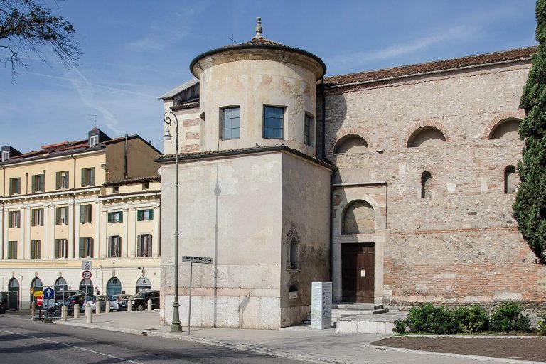 Santo Stefano: An Early Christian Parish Church in Verona