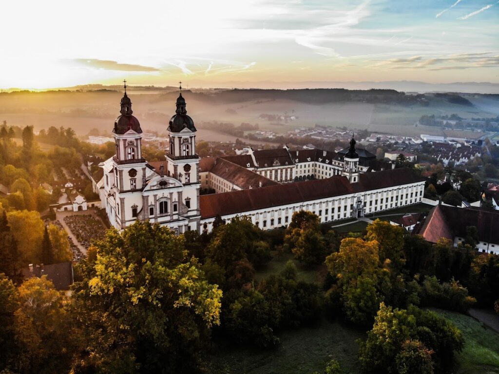 St. Florian Monastery: An Augustinian Baroque Monastery in Austria 1 St. Florian Monastery