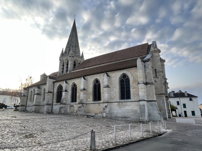 Église Saint-Pierre-et-Saint-Paul de Sarcelles: A Historic Parish Church in France