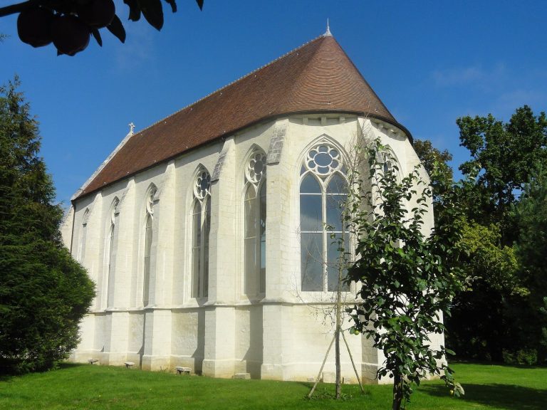 Saint-Victor Priory of Bray: An Augustinian Religious House in France