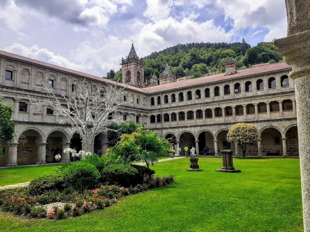 Monastery of Santo Estevo de Ribas de Sil: A Benedictine Monastic Complex in Spain 2 Monastery of Santo Estevo de Ribas de Sil