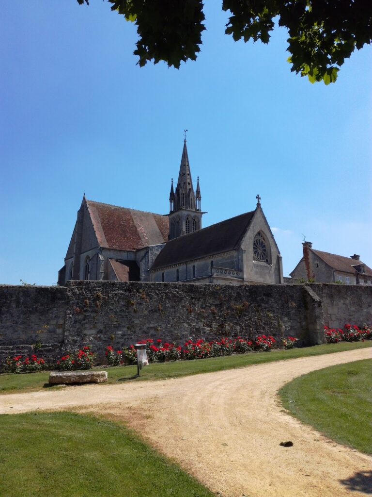 Church of Saint-Denis, Crépy-en-Valois: A Medieval Parish Church 2 église Saint-Denis, Crépy-en-Valois