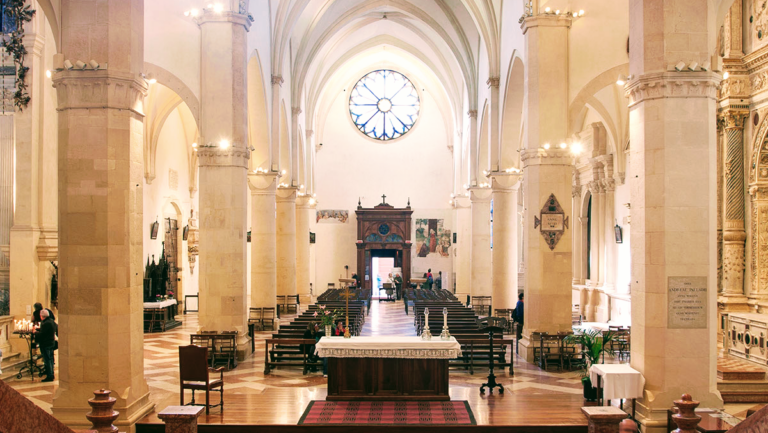 Santa Corona: A Dominican Church and Holy Thorn Sanctuary in Vicenza