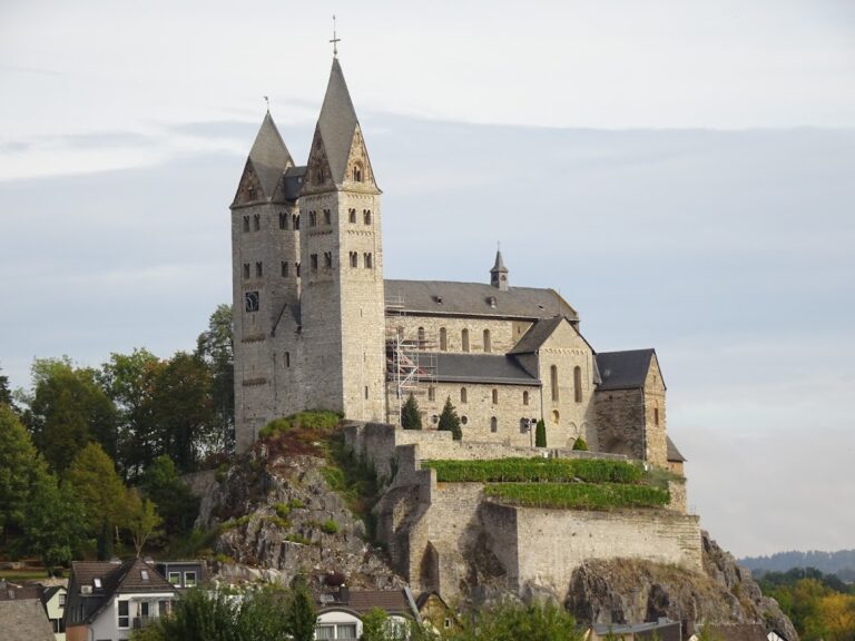 St. Lubentius, Dietkirchen: A Romanesque Collegiate Church in Germany