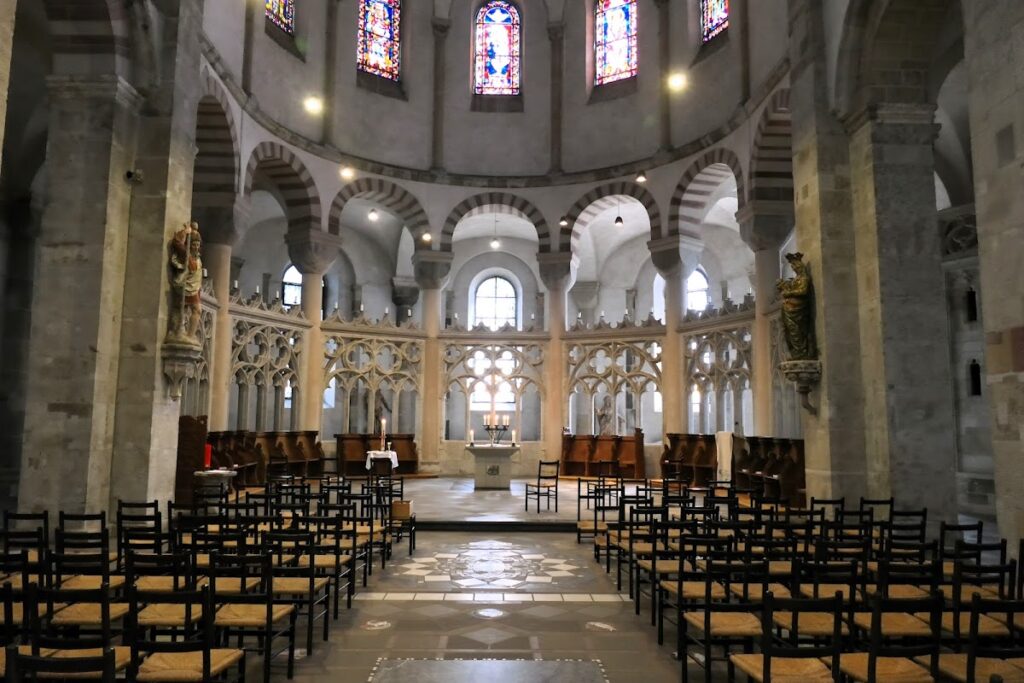 St. Maria im Kapitol: Cologne’s Romanesque Basilica and Civic Church 2 St. Maria im Kapitol
