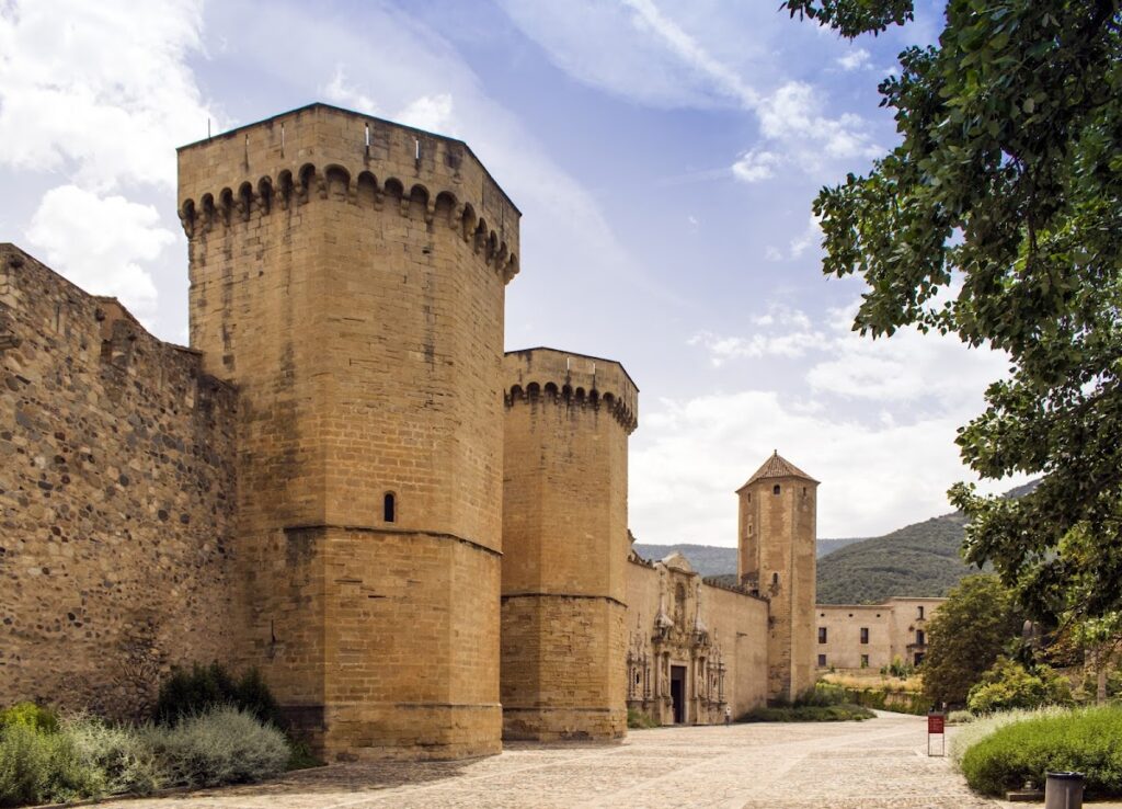 Poblet Monastery: A Cistercian Royal Pantheon in Spain 4 Poblet Monastery