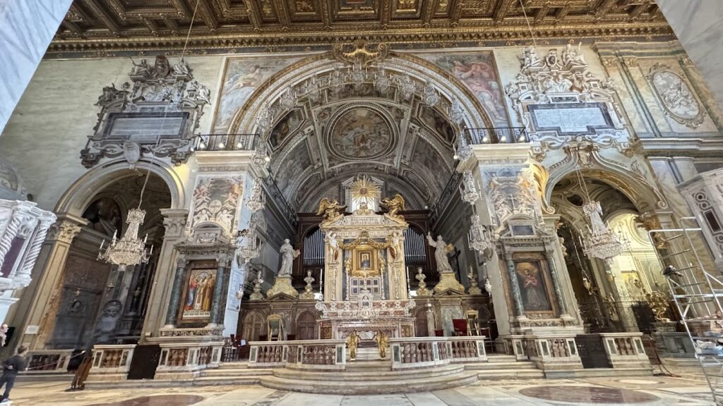 Santa Maria in Aracoeli: A Franciscan Basilica on Rome’s Capitoline Hill 2 Santa Maria in Aracoeli