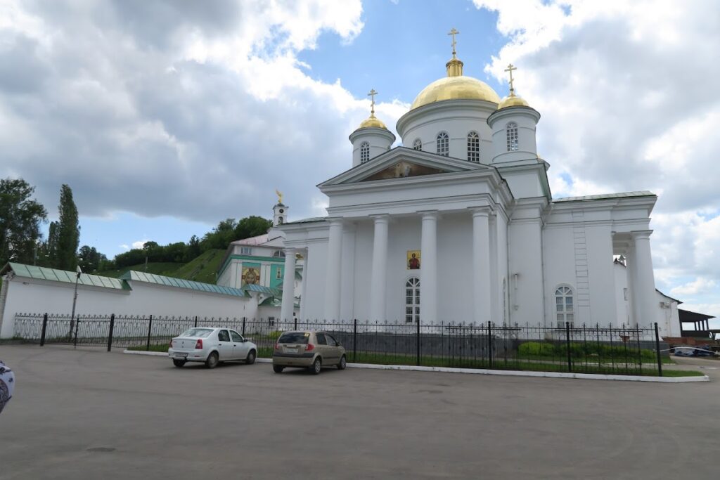 Annunciation Monastery: An Orthodox Monastic Complex in Nizhny Novgorod 2 Annunciation Monastery