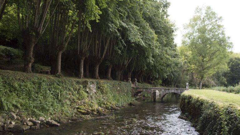 Abbaye Notre-Dame d’Oigny: An Augustinian Abbey in France