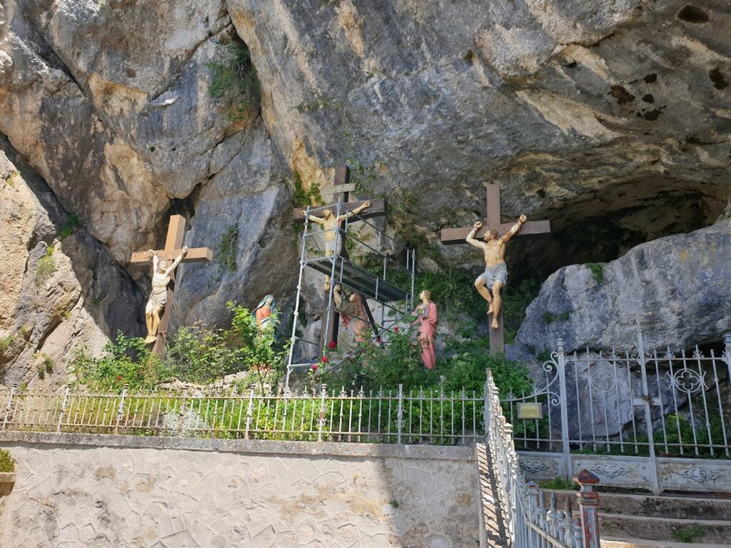 Grotte de la Sainte-Baume: A Catholic Sanctuary and Pilgrimage Cave in France 3 Grotte de la Sainte-Baume