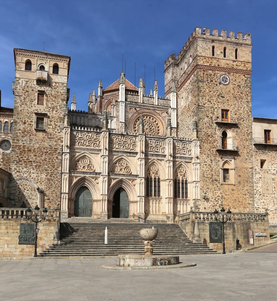 Royal Monastery of Saint Mary of Guadalupe: A Royal Marian Sanctuary in Spain 2 Royal Monastery of Saint Mary of Guadalupe