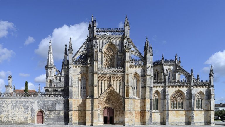 Batalha Monastery: A Portuguese Gothic Royal Mausoleum