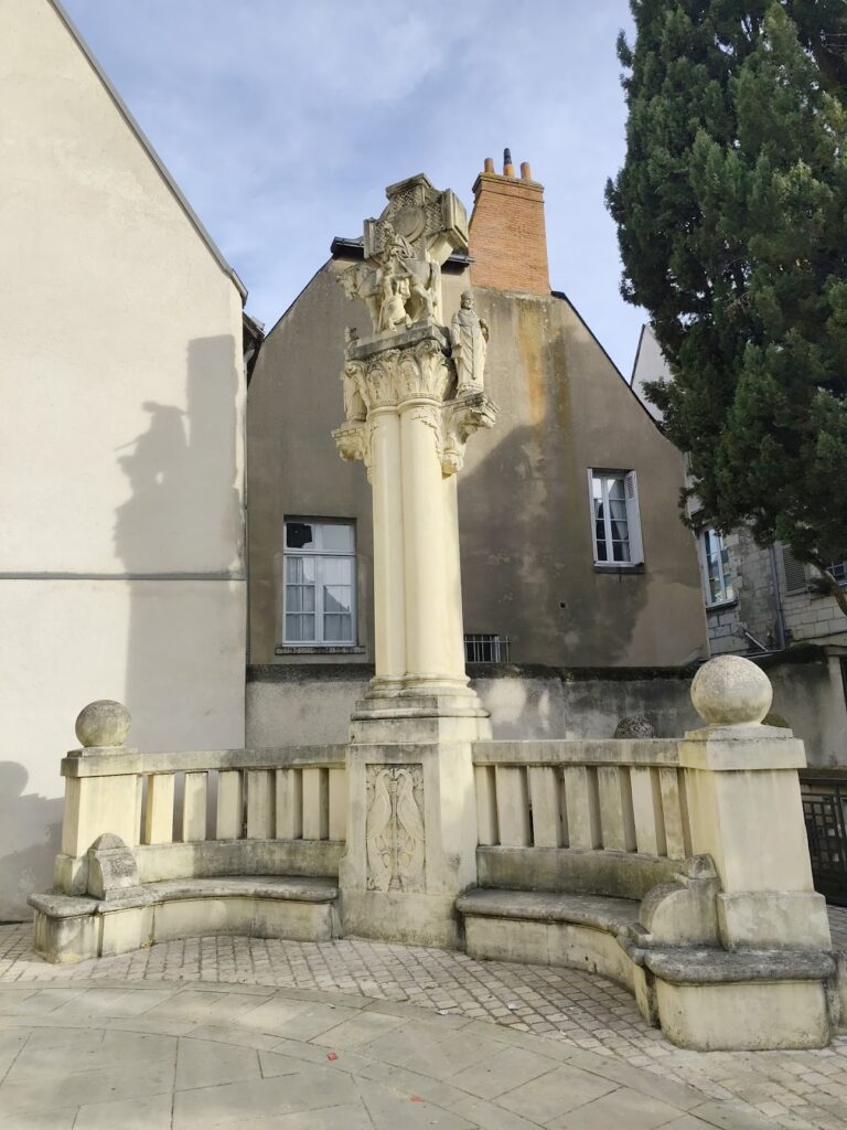 Basilica of St. Martin, Tours: A Shrine Built over the Tomb of Martin of Tours 5 Basilica of St. Martin, Tours