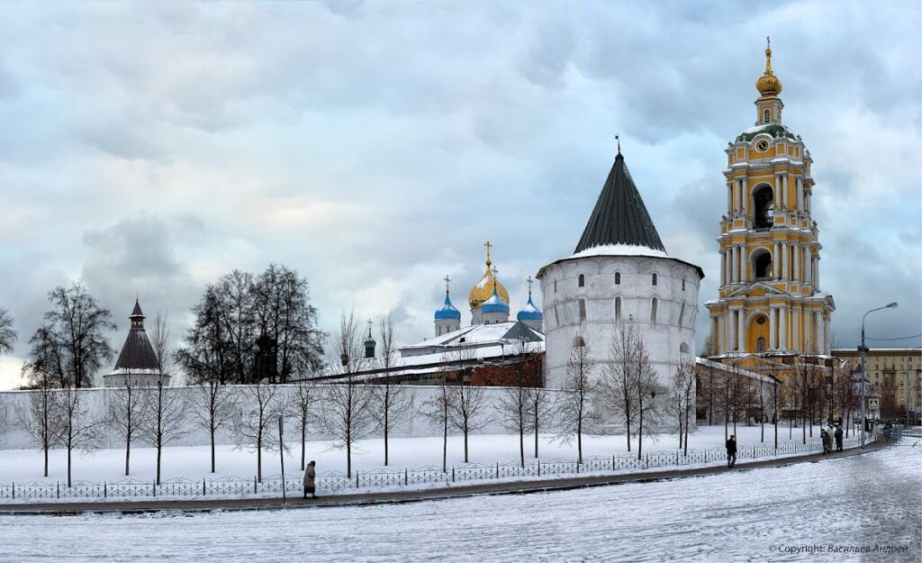Novospassky Monastery: A Romanov Monastic and Burial Complex in Moscow 1 Novospassky Monastery