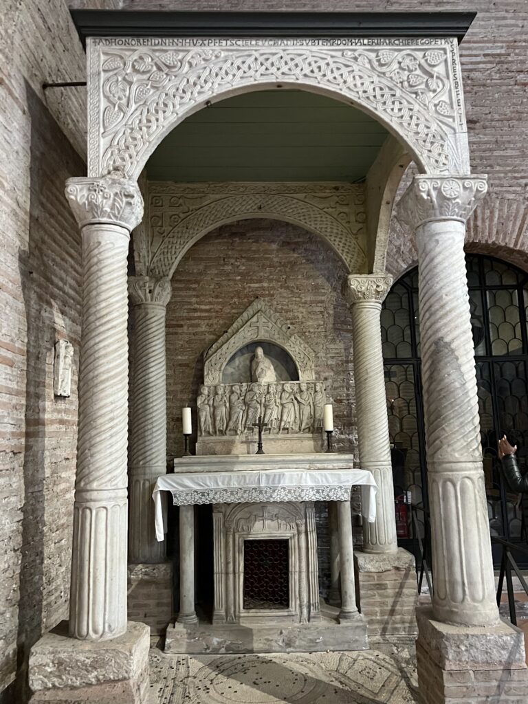 Basilica of Sant'Apollinare in Classe: A Sixth-Century Byzantine Basilica in Ravenna 4 Basilica of Sant'Apollinare in Classe