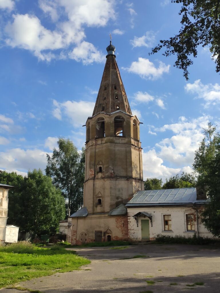 Church of the Transfiguration on Ilyina Street: A Novgorodian Museum and Frescoed Monument 2 Church of the Transfiguration on Ilyina Street