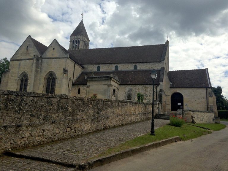 Église Saint-Gervais de Pontpoint: A Medieval Parish Church in France