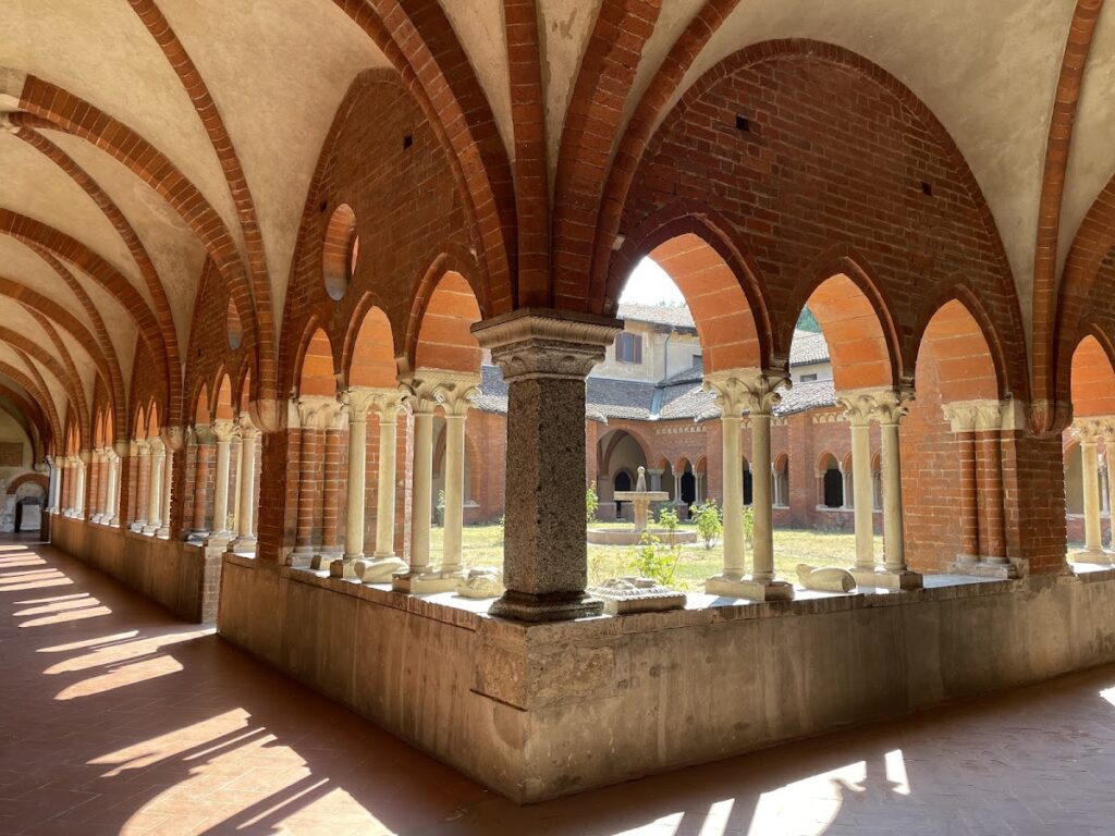 Chiaravalle Abbey: A Cistercian Monastery in Milan 2 Chiaravalle Abbey