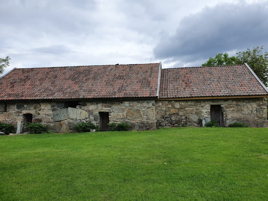 Halsnøy Abbey: An Augustinian Monastery in Norway 2 Halsnøy Abbey