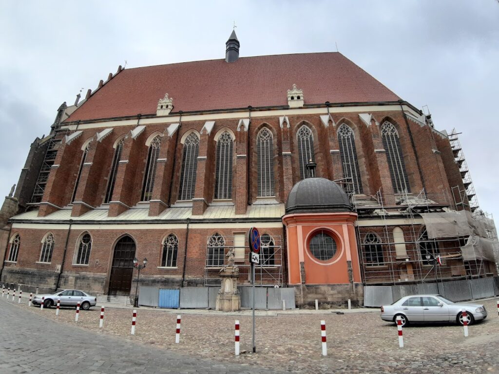 Basilica of St. Jacob and St. Agnes: A Gothic Church in Nysa, Poland 2 Basilica of St. Jacob and St. Agnes