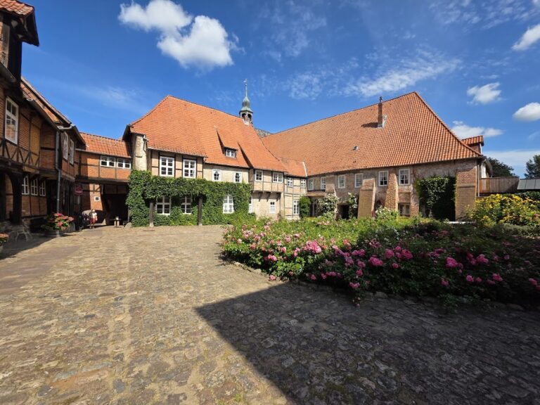 Lüne Abbey: A Medieval Benedictine Nunnery and Women’s Foundation in Germany
