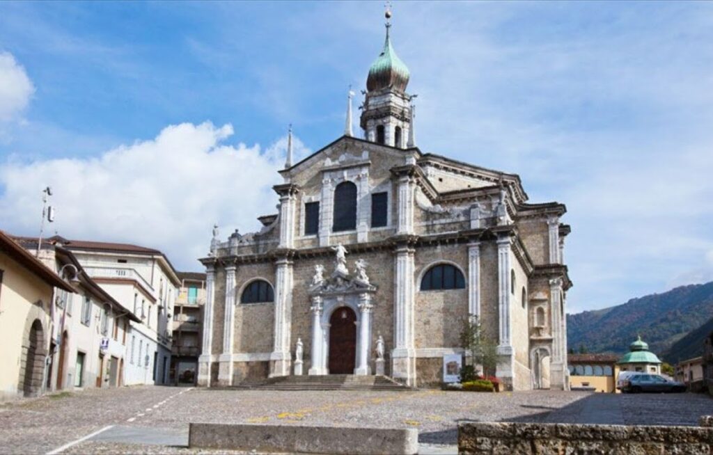 Santa Maria Assunta: Gandino’s Prepositural Church and Minor Basilica 1 Santa Maria Assunta