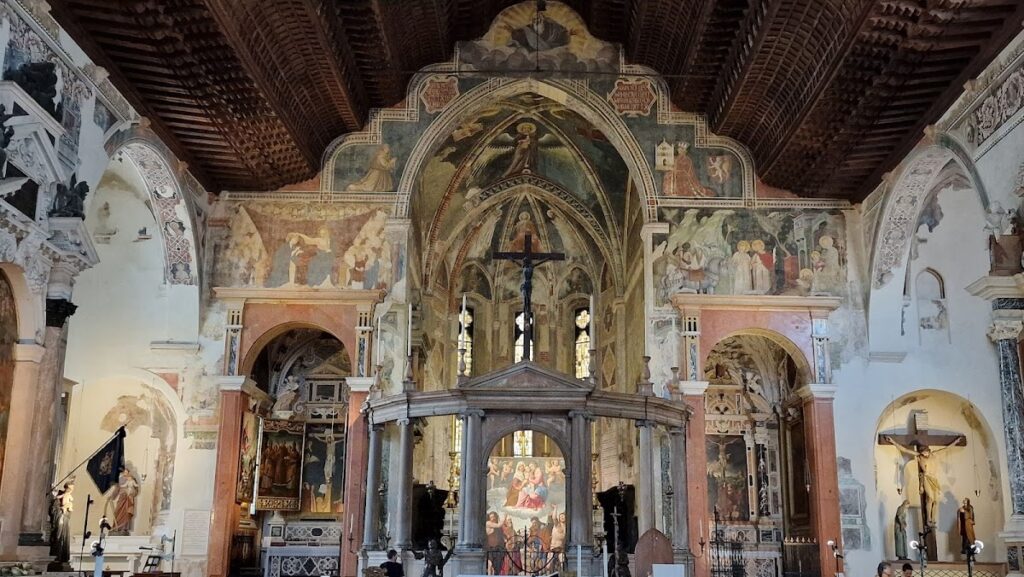 San Fermo Maggiore: A Romanesque and Gothic Parish Church in Verona 3 San Fermo Maggiore