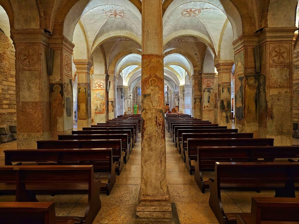 San Fermo Maggiore: A Romanesque and Gothic Parish Church in Verona 4 San Fermo Maggiore