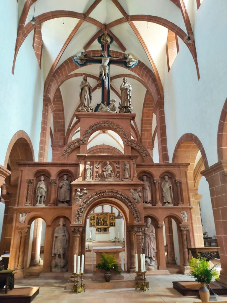 Wechselburg Priory: A Medieval Monastery and Basilica in Germany 2 Wechselburg Priory