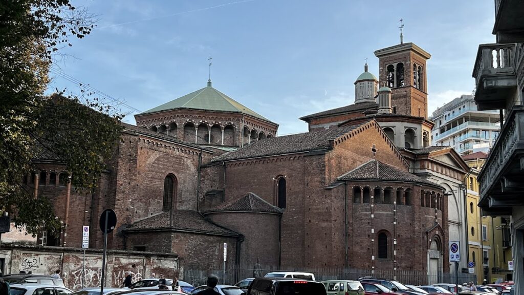 San Nazaro in Brolo: An Early Christian Basilica in Milan 2 San Nazaro in Brolo