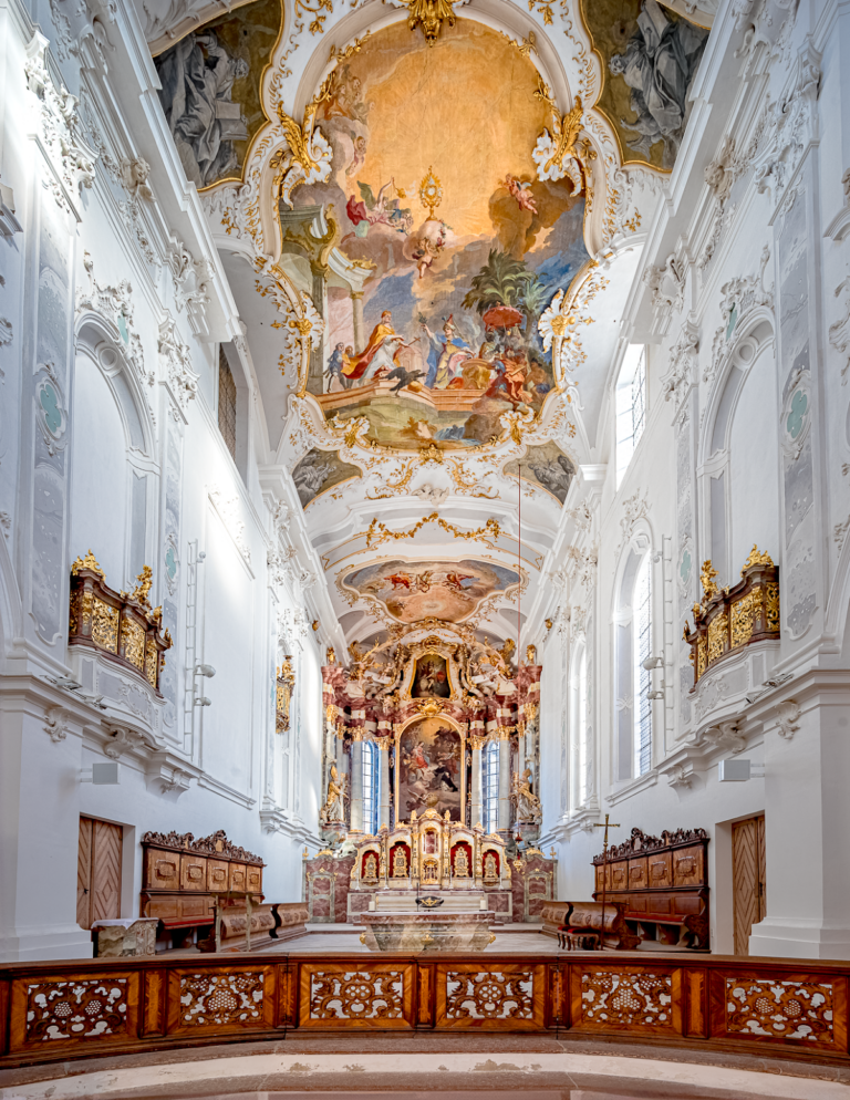 Dominikanerkirche: The Former Dominican Monastery Church of St. Blasius in Landshut