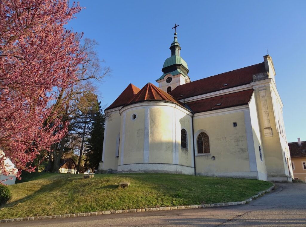 Pfarrkirche Sitzendorf: A Historic Parish Church in Austria 2 Pfarrkirche Sitzendorf