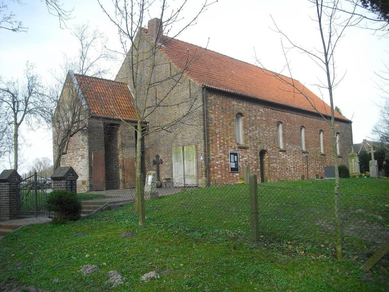 Elisabethkirche: A Romanesque Lutheran Church in Westrum, Germany
