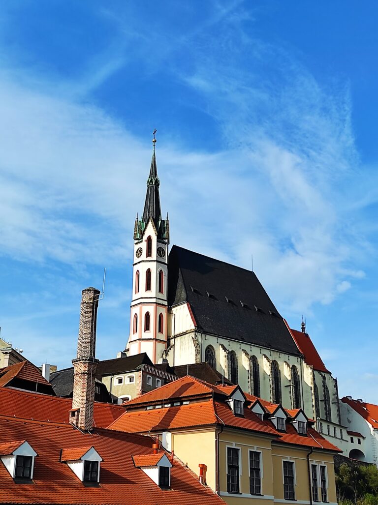 Church of Saint Vitus: The Gothic Parish Church of Český Krumlov