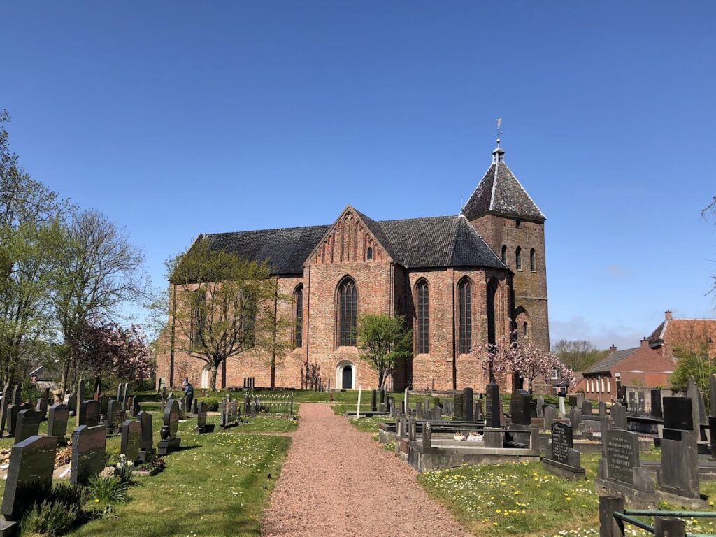 Jacobuskerk, Zeerijp: A Romanesque-Gothic Medieval Church in the Netherlands 1 Jacobuskerk, Zeerijp