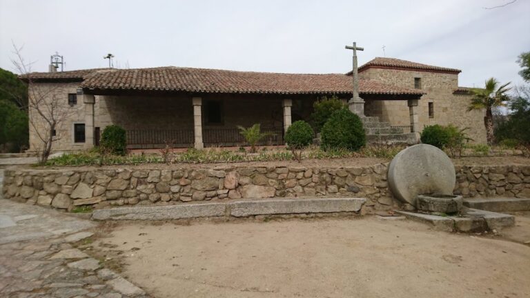 Ermita de Valsordo: A Marian Sanctuary in Cebreros, Spain