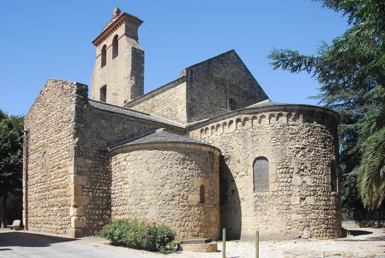 Saint-André church in Saint-André: The Surviving Church of a Benedictine Monastery