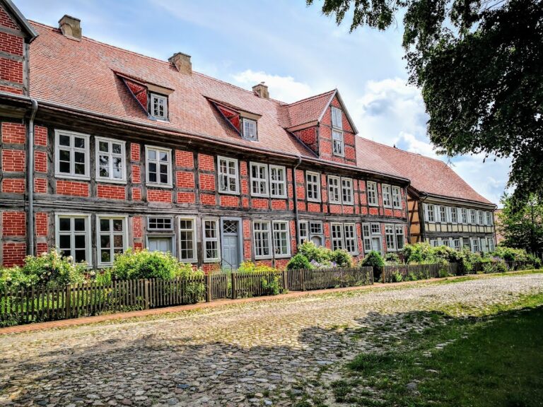 Heiligengrabe Abbey: A Cistercian Convent and Evangelical Women’s Foundation in Germany